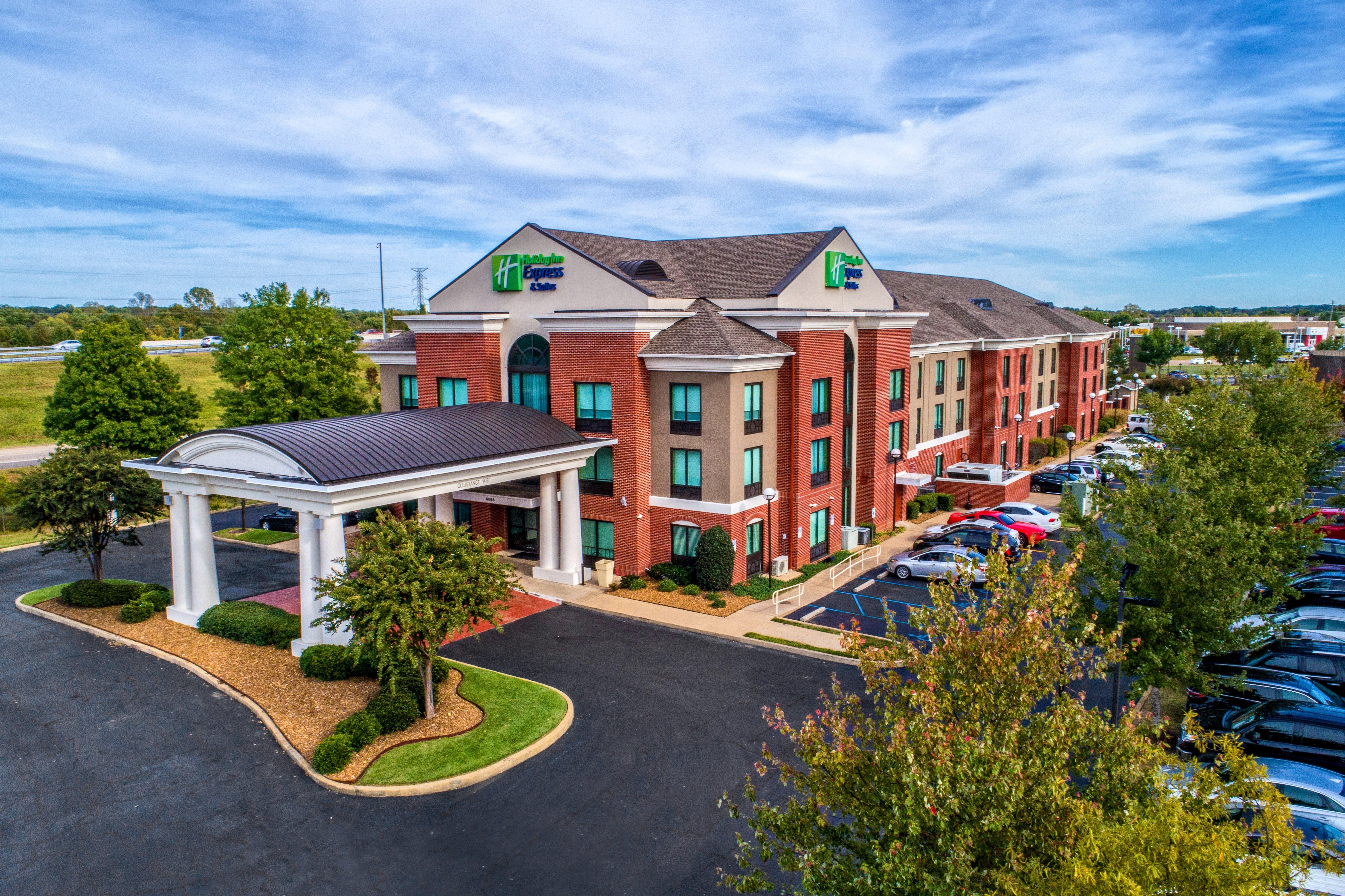 Holiday Inn Express Hotel & Suites Memphis Southwind By Ihg Exterior photo